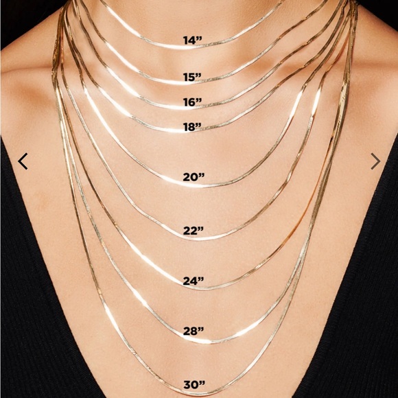 Lana jewelry triple cross necklace - Picture 4 of 9